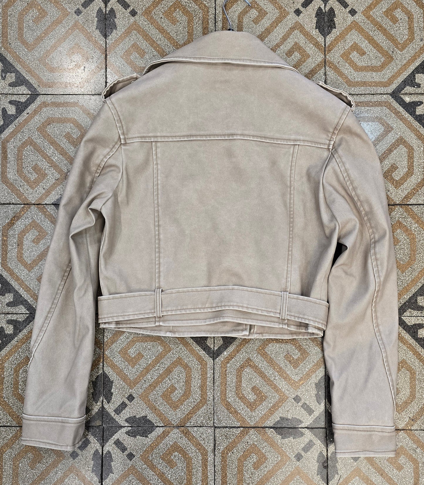 Chiodo Corto Ecopelle Effetto Maltinto