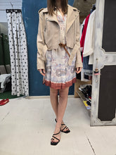 Carica l'immagine nel visualizzatore di Gallery, Chiodo Corto Ecopelle Effetto Maltinto