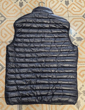 Carica l'immagine nel visualizzatore di Gallery, Gilet 100gr Zip Doppio Cursore Nero
