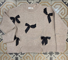 Carica l'immagine nel visualizzatore di Gallery, Maglia Fiocchi Raso Corta Larga Camel