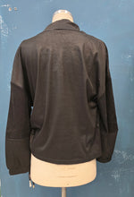 Carica l'immagine nel visualizzatore di Gallery, Felpa Morbida Collo Anello Arricciatura Fianco Nero