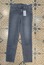Carica l'immagine nel visualizzatore di Gallery, Jeans Elasticizzato Skinny Grigio Medio Taglia 42