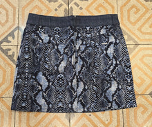 Carica l'immagine nel visualizzatore di Gallery, Minigonna Fantasia Rifinitura Denim Taglia 42