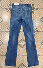 Carica l'immagine nel visualizzatore di Gallery, Jeans Elasticizzato Zampa Blu Medio Taglia 42