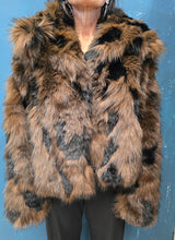 Carica l'immagine nel visualizzatore di Gallery, Pelliccia Ecologica Effetto Chiazzato Nero Marrone