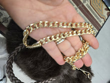 Carica l'immagine nel visualizzatore di Gallery, Borsa Ecopelliccia Media Treccina Catena Dorata Visone