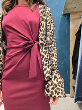 Carica l'immagine nel visualizzatore di Gallery, Abito Punto Milano Smanicato Drappeggio Fiocco