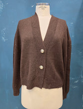 Carica l'immagine nel visualizzatore di Gallery, Giacca Maglia Lurex Bottoni Oro Fianchi