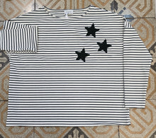 Carica l'immagine nel visualizzatore di Gallery, Felpa Rigata Barca Stelle Ricamate