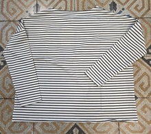 Carica l'immagine nel visualizzatore di Gallery, Felpa Rigata Barca Stelle Ricamate