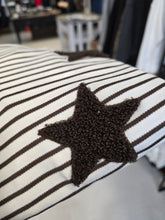 Carica l'immagine nel visualizzatore di Gallery, Felpa Rigata Barca Stelle Ricamate