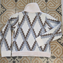 Carica l'immagine nel visualizzatore di Gallery, Giubbotto Maglia Jacquard Abbottonato Colletto