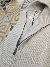 Carica l'immagine nel visualizzatore di Gallery, Maglia Zip Laterale Coste Inglese Beige