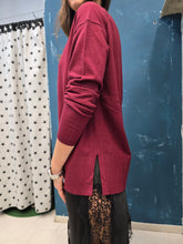 Carica l'immagine nel visualizzatore di Gallery, Maglia Paricollo Over Viscosa Spacchetti