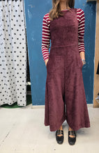 Carica l'immagine nel visualizzatore di Gallery, Jumpsuit Ciniglia Smanicata Pantalone Largo