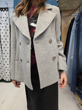 Carica l'immagine nel visualizzatore di Gallery, Cappotto Corto Doppiopetto Spigato Lana