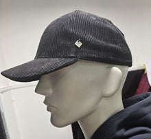 Carica l'immagine nel visualizzatore di Gallery, Cappello Velluto Millerighe con Tesa