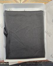 Carica l'immagine nel visualizzatore di Gallery, Top Satin Elasticizzato Spallina Sottile