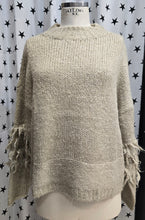 Carica l'immagine nel visualizzatore di Gallery, Maglia Calda con Frange sulle Maniche