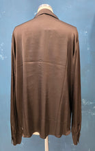 Carica l'immagine nel visualizzatore di Gallery, Camicia Curvy Raso Elasticizzato