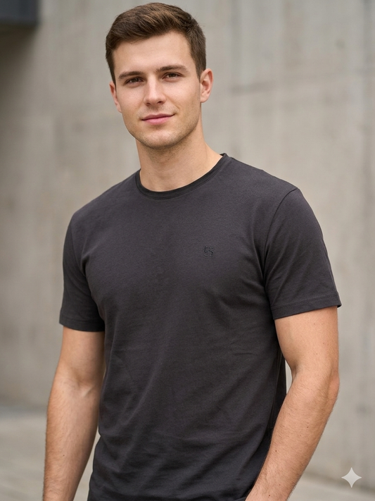 T-Shirt Paricollo Uomo Basic