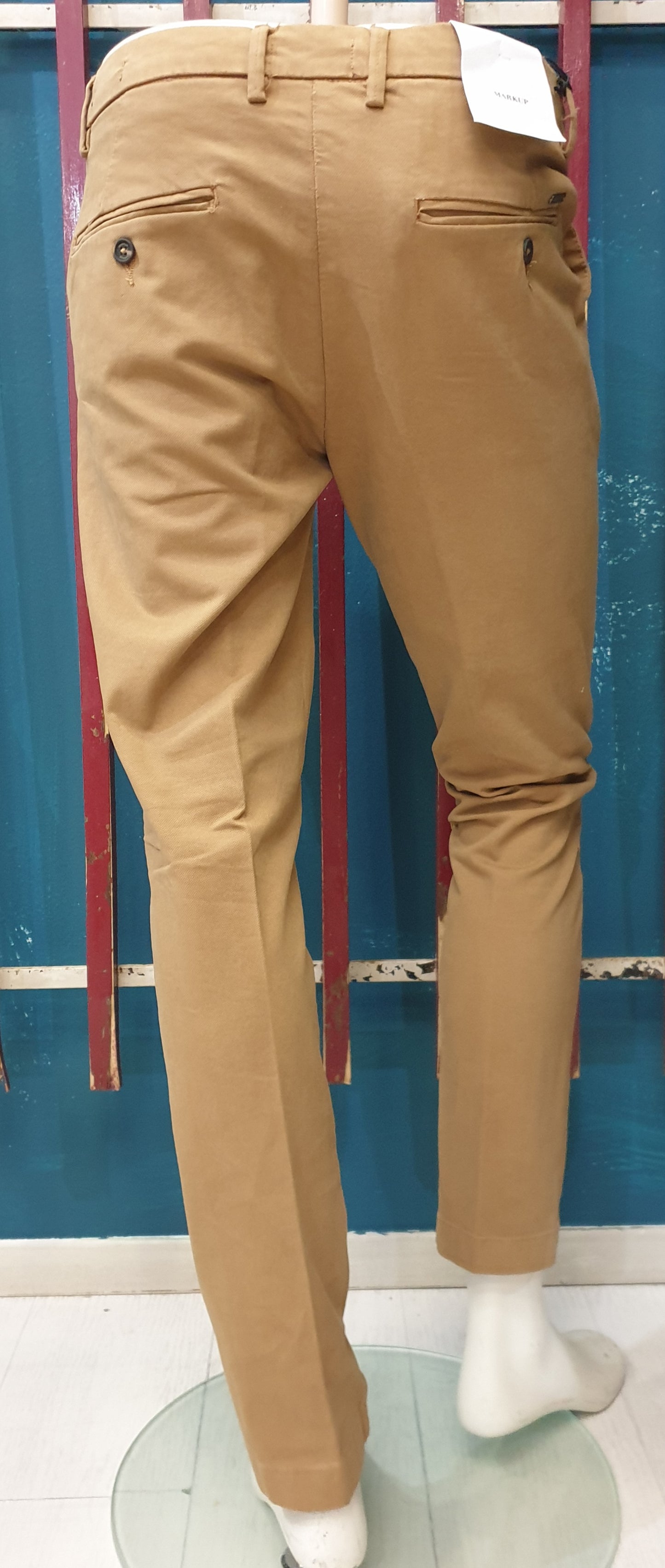 Pantalone chinos