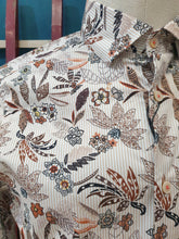 Carica l&#39;immagine nel visualizzatore di Gallery, Camicia fantasia
