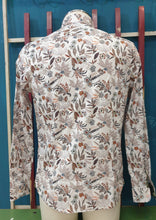 Carica l&#39;immagine nel visualizzatore di Gallery, Camicia fantasia
