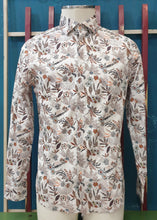 Carica l&#39;immagine nel visualizzatore di Gallery, Camicia fantasia
