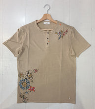Carica l&#39;immagine nel visualizzatore di Gallery, T-Shirt serafino
