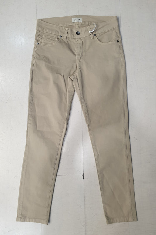 Pantalone sigaretta