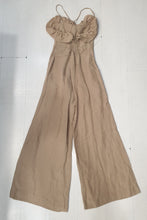 Carica l&#39;immagine nel visualizzatore di Gallery, Jumpsuit
