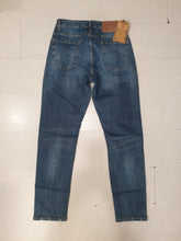 Carica l&#39;immagine nel visualizzatore di Gallery, Jeans
