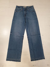 Carica l&#39;immagine nel visualizzatore di Gallery, Jeans wide leg
