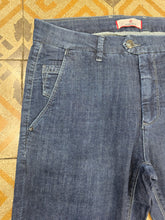 Carica l&#39;immagine nel visualizzatore di Gallery, Jeans chinos
