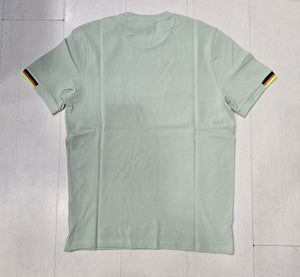 T- shirt