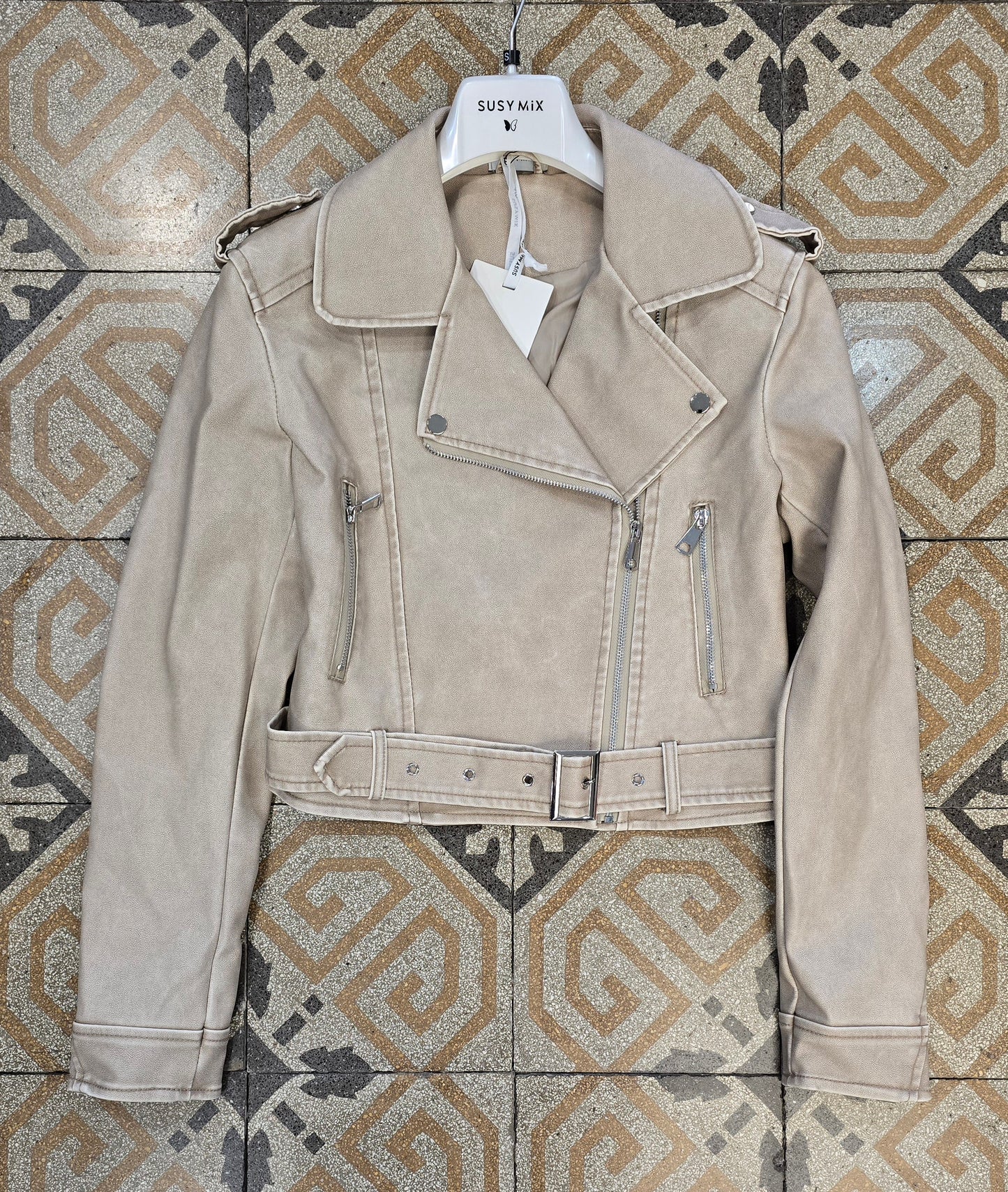 Chiodo Corto Ecopelle Effetto Maltinto