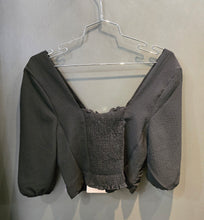 Carica l&#39;immagine nel visualizzatore di Gallery, Blusa cropped
