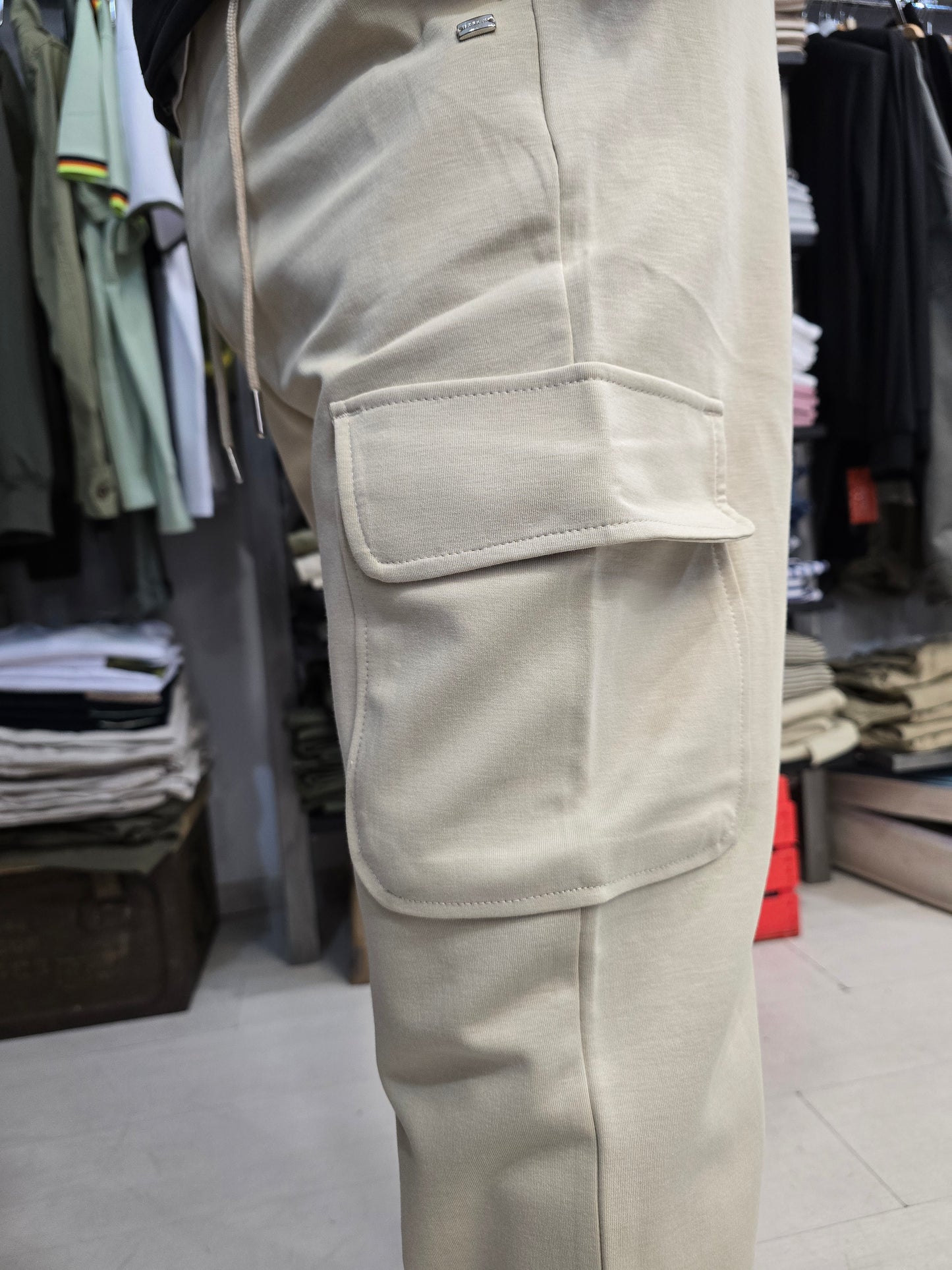 Pantalone cargo
