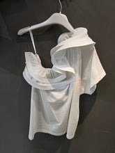 Carica l&#39;immagine nel visualizzatore di Gallery, T-Shirt gala
