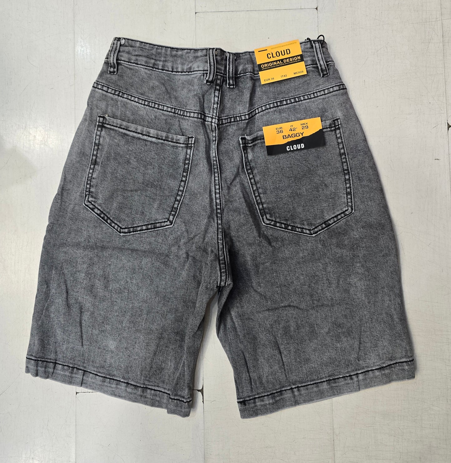 Bermuda denim