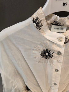 Camicia ricamo