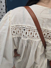 Carica l&#39;immagine nel visualizzatore di Gallery, Camicia mussola
