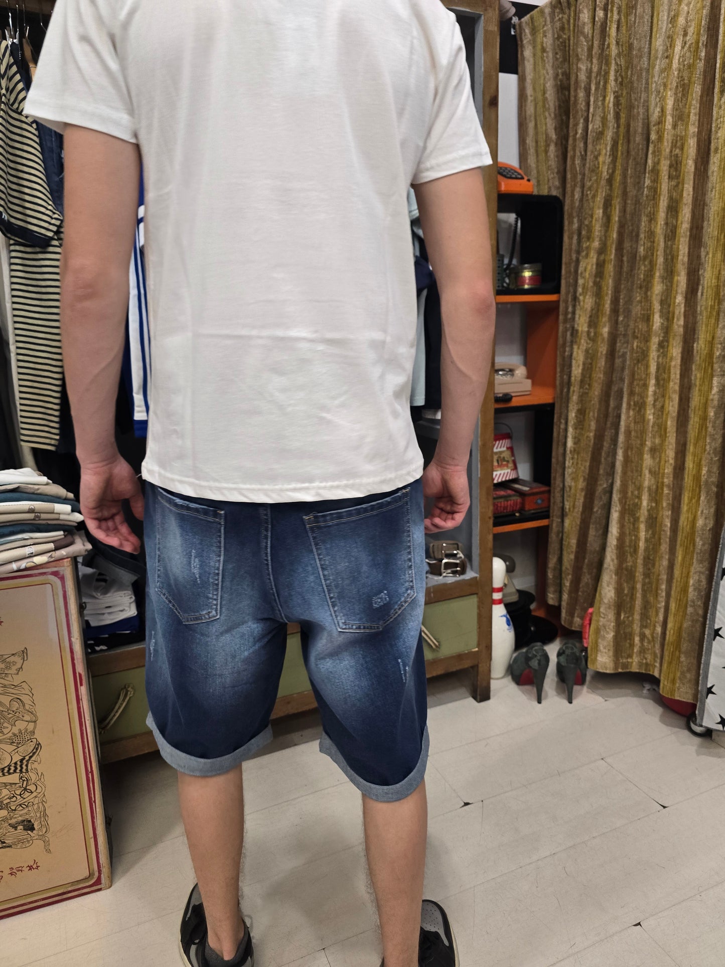 Bermuda denim