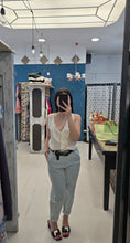 Carica l&#39;immagine nel visualizzatore di Gallery, Blusa
