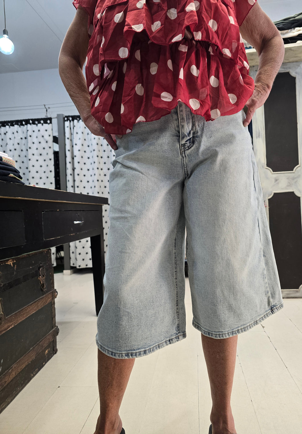Bermuda denim