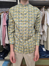 Carica l&#39;immagine nel visualizzatore di Gallery, Camicia Coreana
