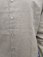 Carica l&#39;immagine nel visualizzatore di Gallery, Camicia lino

