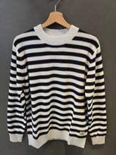 Carica l&#39;immagine nel visualizzatore di Gallery, Maglia Righe Paricollo
