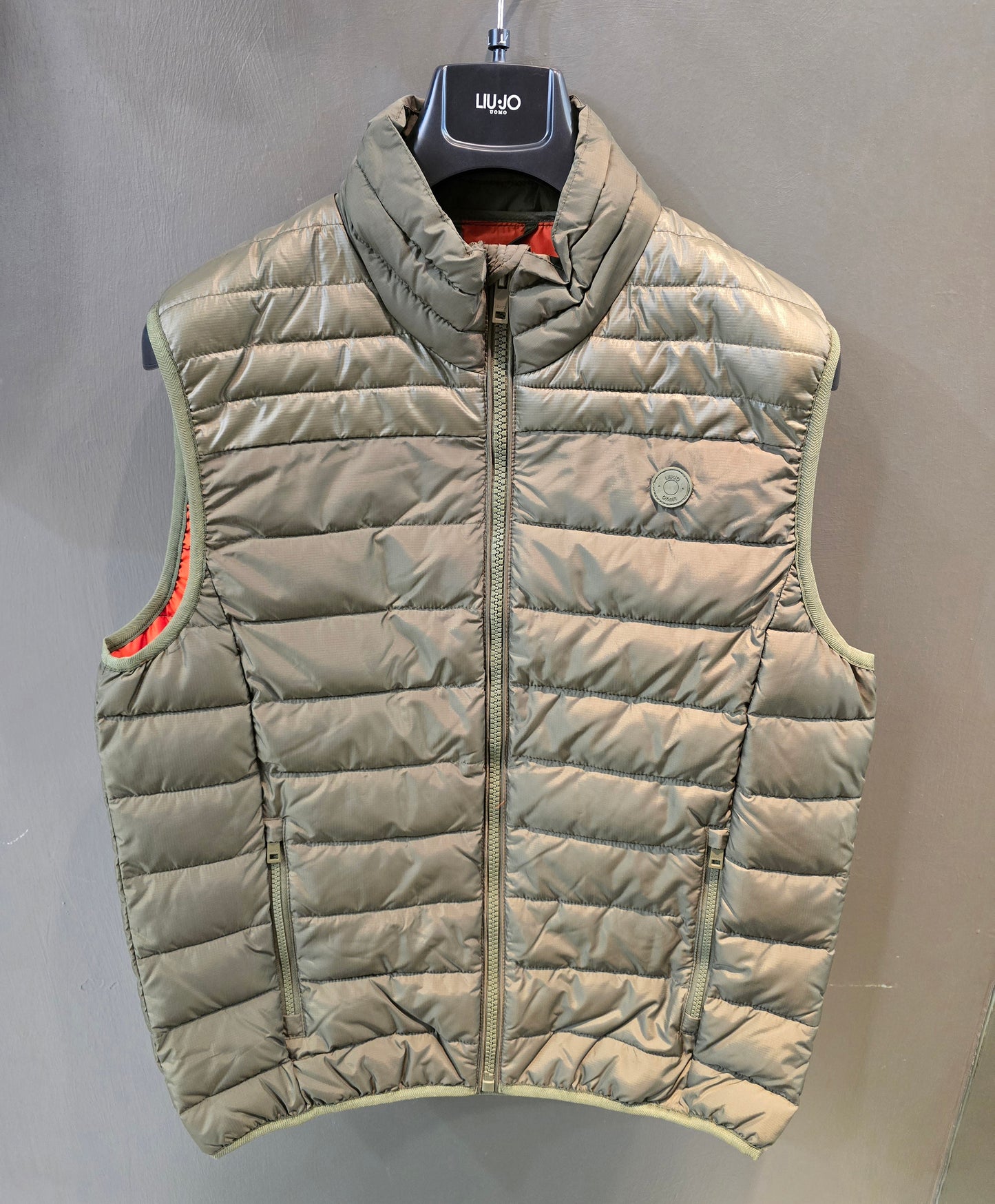 Smanicato Imbottito Verde Militare